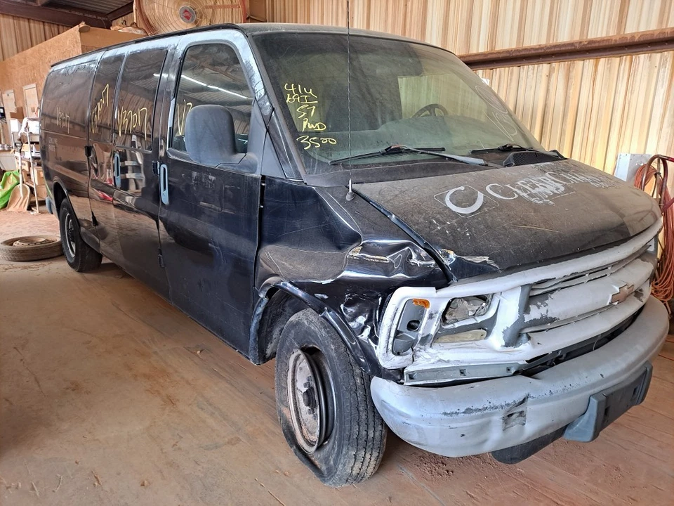 2002 Chevrolet Express 3500 Van 5.7L Engine Motor OEM 137K Miles - LKQ429083676 - Изображение 2 из 4