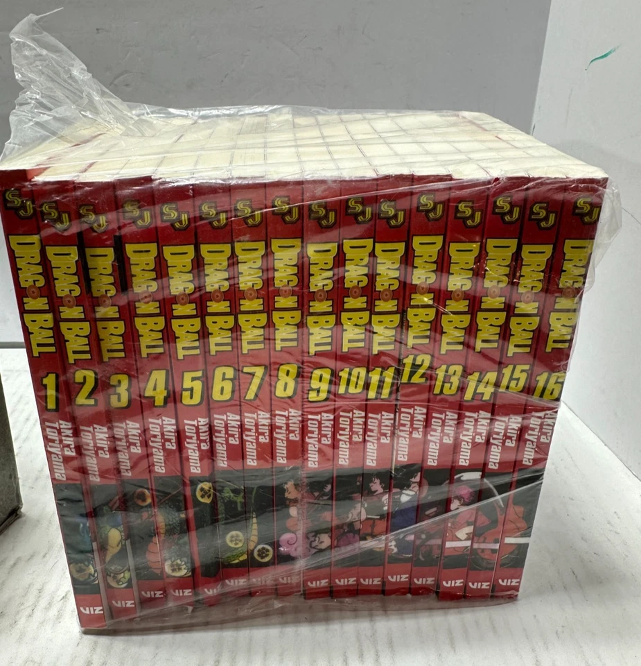 Dragon Ball Z Complete Box Set Vols. 1-16 with Premium Paperback Box Set - Image 2 of 4
