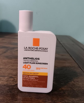 La Roche-Posay Anthelios Tinted Mineral Fluid SPF 40 Fragrance-Free 1.7oz