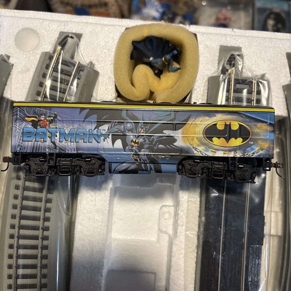Open Box HAWTHORNE VILLAGE BATMAN HO SCALE Booster THE BATMAN TRAIN COLLECTION - Image 4 of 4