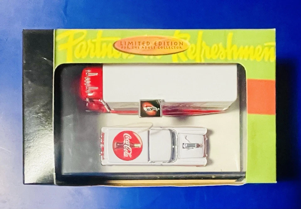 100% 风火轮 • 可口可乐 • 盒套装 • '57 Ranchero & '39 盒卡车 • 2002 — 第 3/3 张图片