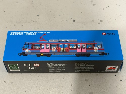 Bundle: 100% DORAEMON & FRIENDS X HK MTR R Train & Light Rail Limited Edition - Foto 5 di 11
