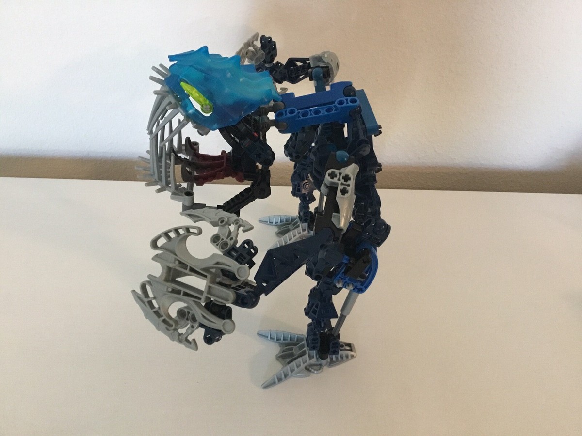 LEGO Bionicle Warriors GADUNKA 8922 Retired Complete with 2 Ammo 