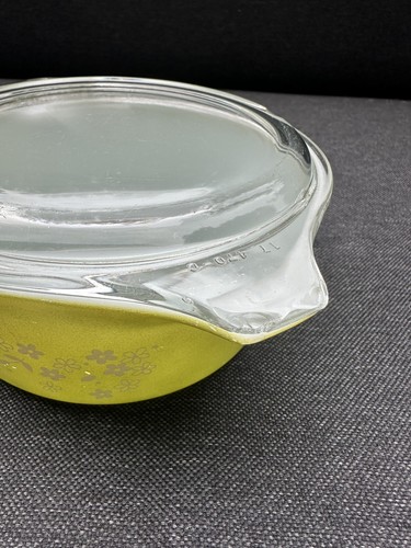 Vintage Pyrex Green Spring Blossom Baking Dish & Lid 750ml 472-B Crazy Daisy - Picture 5 of 17