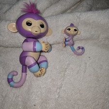 Fingerlings Baby Monkey  Mini BFFs - Violet  Hope
