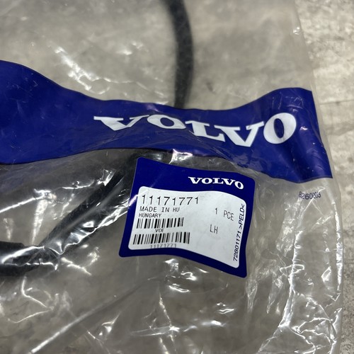 OEM Volvo 11171771 Column Switch, New - Picture 2 of 9