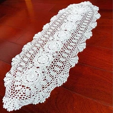 Vintage Hand Crochet Lace Table Runner Oval Dresser Scarf Doily Wedding Party
