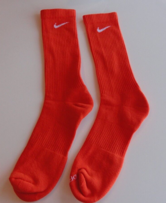 mens orange nike socks