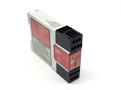 Banner IM-T-9A Light Curtain Safety Relay Module 61425