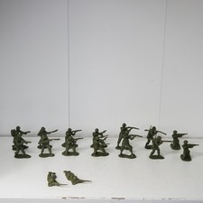 CTS 1/32 US Army Vietnam Style Plastic Soldiers Lot 16 Figures 8 Poses 2010