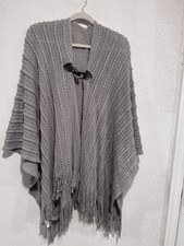 Boho Hippie Cape Shawl Wrap Gray Open Knit Front Toggle Close Fringe Cozy One Sz