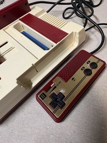 Nintendo Family Computer Famicom - AV Composite - Cleaned & Working