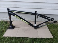 24 Mongoose Mountain Bike Excursion Bicycle F...