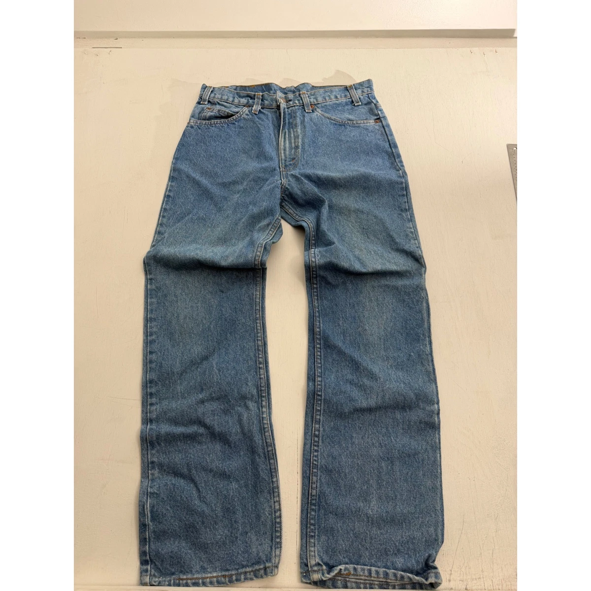 25+ Levi