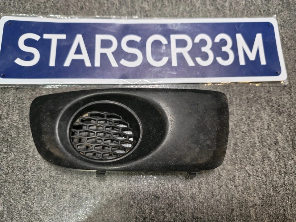 Cubierta de luz antiniebla para Subaru Impreza 1998-2001 moldura de parachoques lateral del pasajero derecha Foto 3 de 4