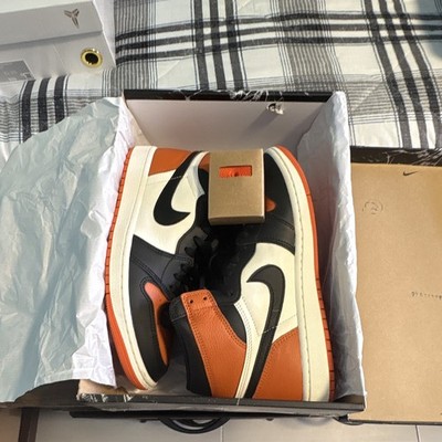 Nike Air Jordan 1 Mid Mid Top Lace-Up Colorblock Orange/Black/White Sneaker