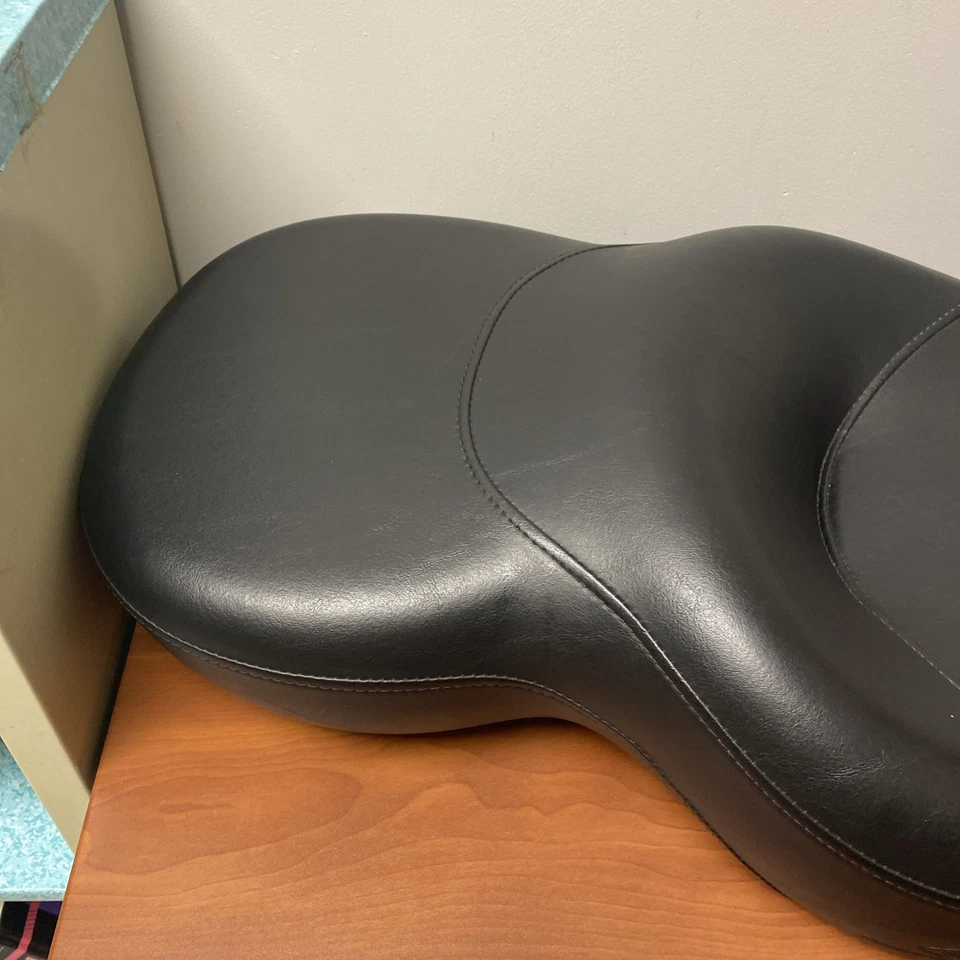Harley-Davidson Sportster Seat 2004-2022 1200 883 XL OEM despegue 2-up Foto 4 de 4