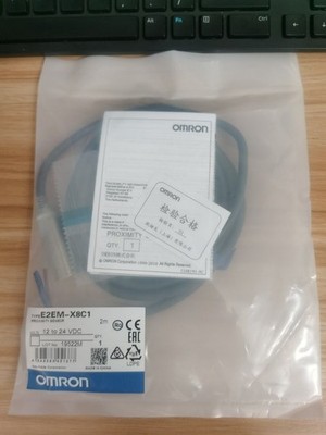 NEW Omron E2EM-X8C1 E2EMX8C1 Proximity Sensor