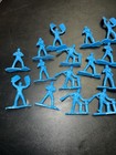 15 Vintage Processed Plastic MPC TimMee B-29 Crew Soldiers Plastic Figures — photo 5