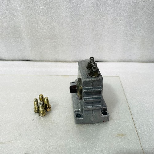 Sauer Danfoss PVM32 Mechanical Control Actuator - Picture 5 of 6
