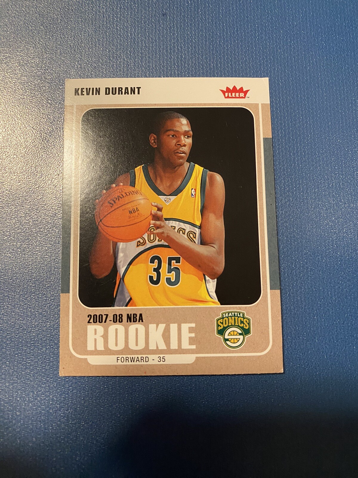 2007-08 Fleer Kevin Durant Rookie Card RC #212 Supersonics
