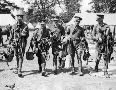 Cavalrymen Inns Court Regiment carrying their kit after day's ridin- Old Photo