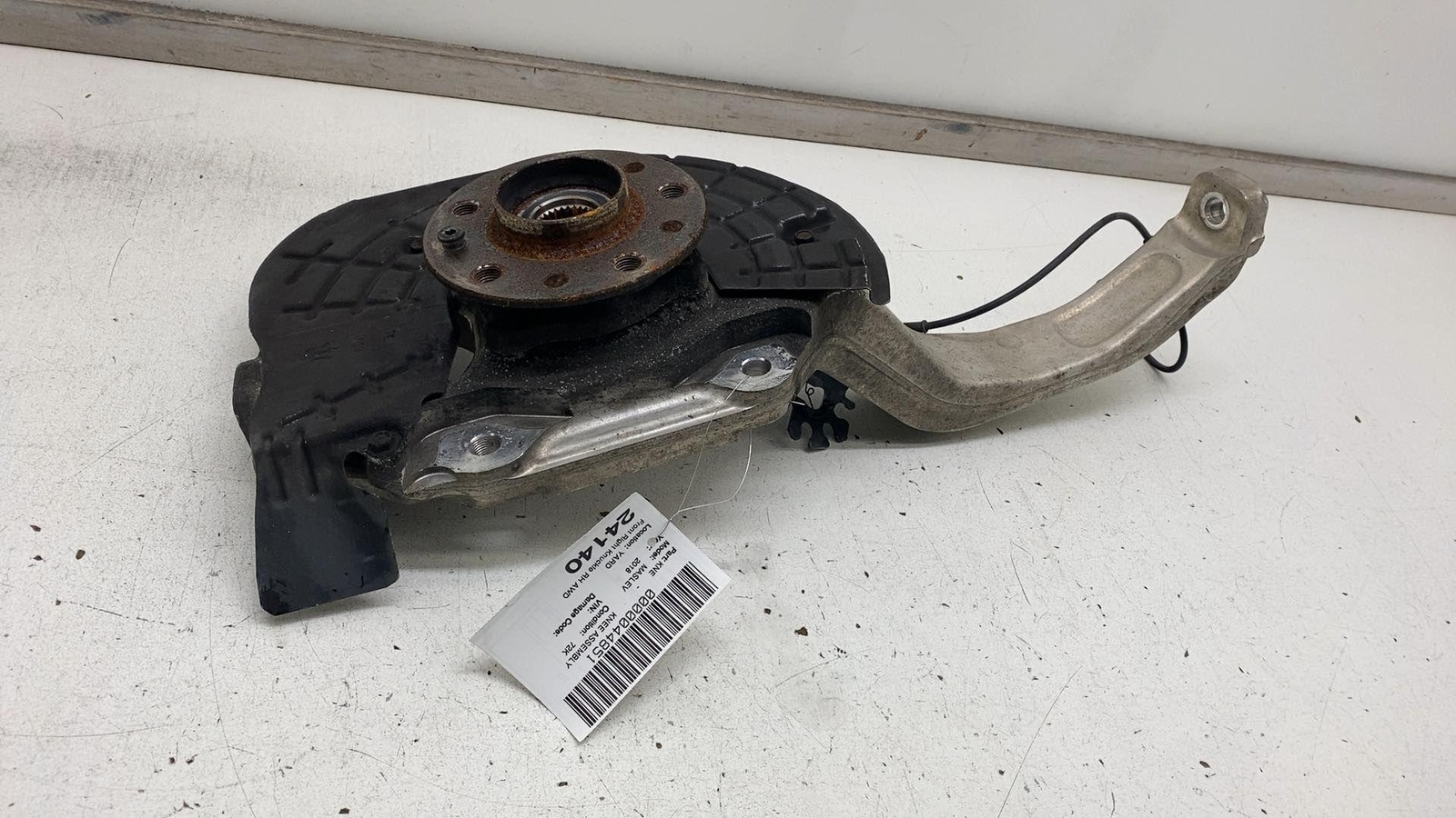 ⭕ 2017-2022 Maserati Levante Front Passenger Spindle Knuckle Right AWD 670032052