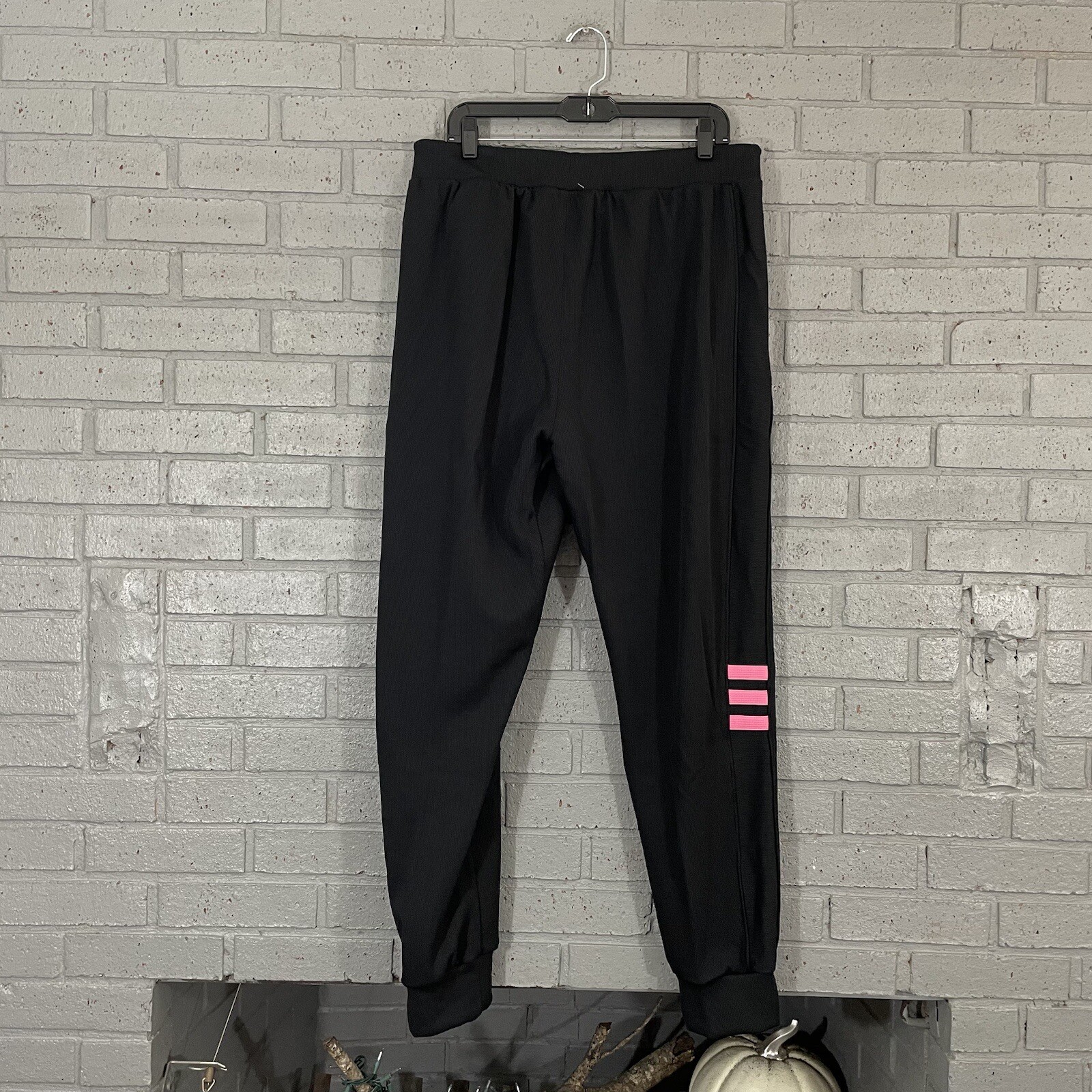 70 Mens Size XL Tall Adidas Dame Dolla EXTPLY Sweatpants H50000 Pink