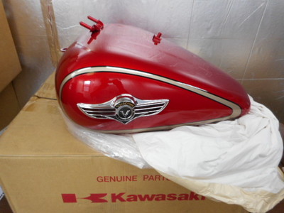NOS Kawasaki 2000 VN1500 Vulcan 1500 Classic Fi Fuel Tank Assembly 51085-5084-A5