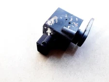 1093698 Sensor Level Control Rear 25/4/03 BMW 5-Series DE745258-33