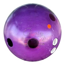 Columbia 300 Quake Bowling Ball