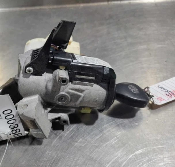 1997-2003 LEXUS ES300 Ignition Switch(w/o Cyl& Key) OEM - Image 3 of 4