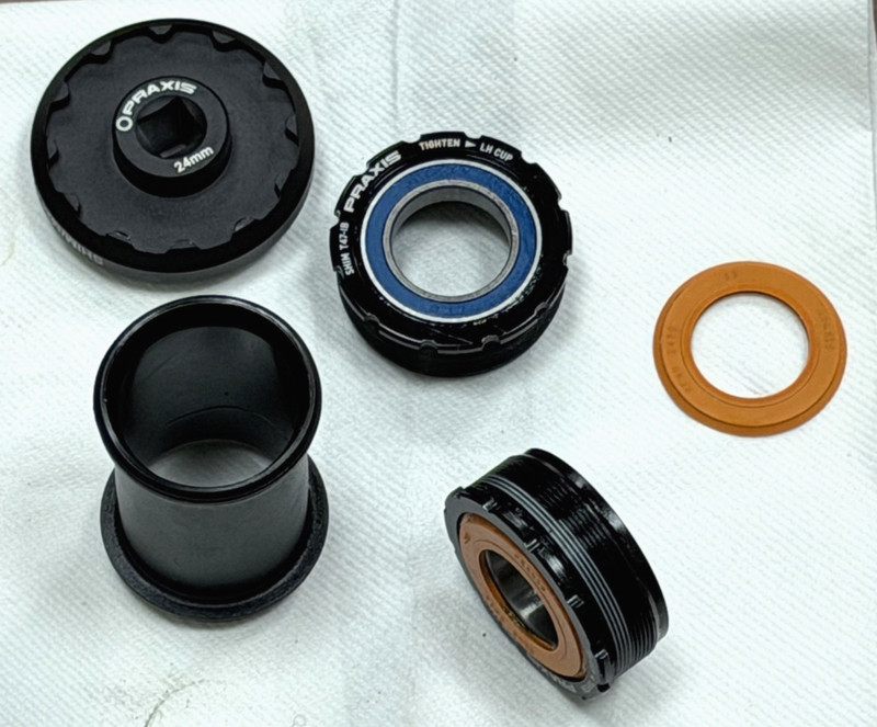 Praxis T47 Bottom Bracket, for Shimano 24mm, and 85.5mm Shell Width, incl Tool