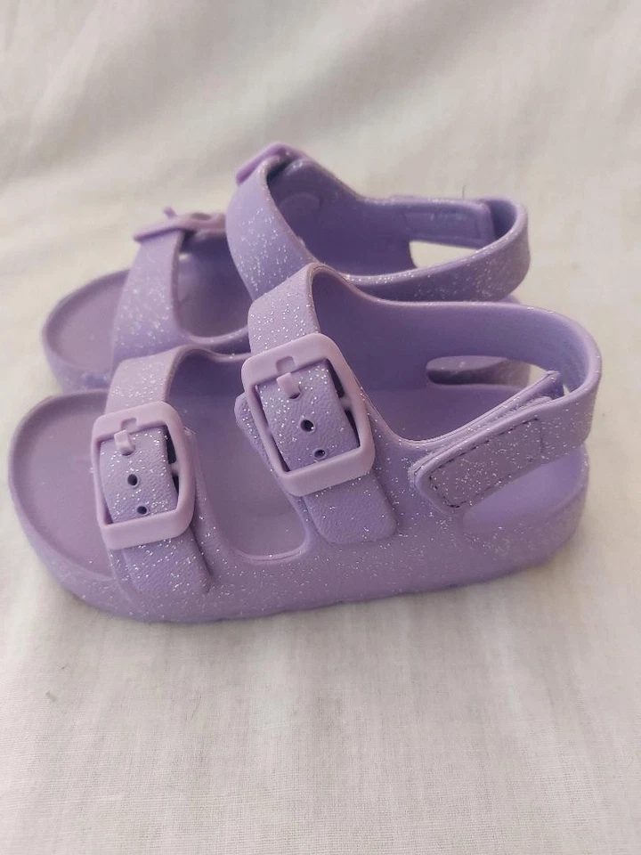 Sandalias The Children’s Place Toddler Girl’s Purple Glitter Talla 7  Foto 4 de 4