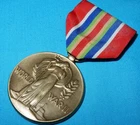 WW2 1941-45 US MERCHANT MARINE MILITARY MEDAL UNITED STATES WORLD WAR II