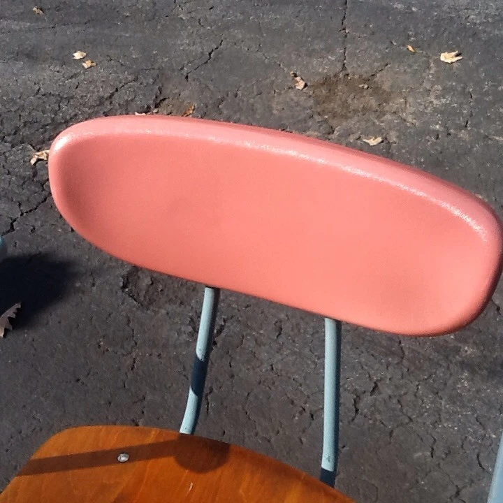 Vintage Mid Century - Plastic / Wood / Metal Chair W/ Arms - Great Color - Nice - Image 2 of 4