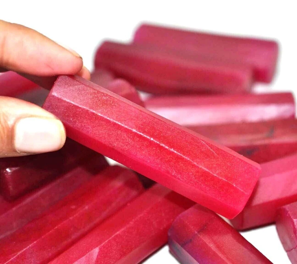 Natural 5000 Ct Lot Earth Mined Ruby Huge Rough Red Rod Rough loose Gemstone - Image 3 of 4