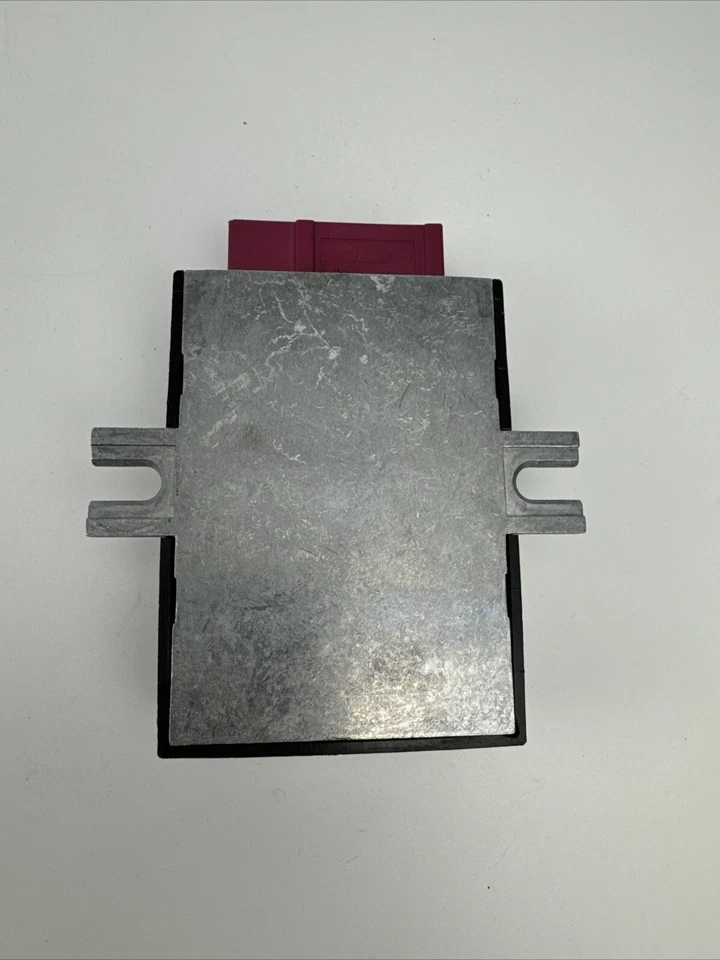 2009-2013 BMW 528I XDRIVE Fuel Pump Control Unit Module 7218339 OEM EKPM3 - Изображение 4 из 4