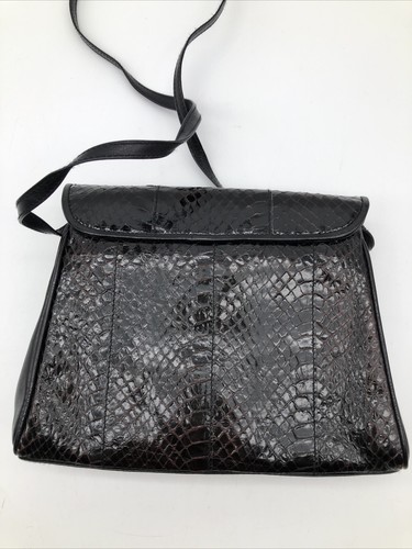 Shoulder Bag Purse w/Flap Front Tassel Magnet Close 9"x7" Brown/Black Pre-Owned - Picture 3 of 6