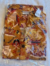Camisa Piratas del Caribe Para Hombre XXL Wonderground Galería Peluda Calaveras