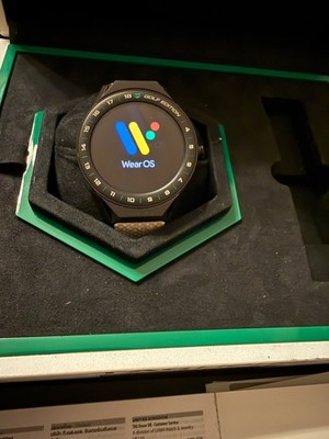 TAG Heuer Connected Modular 45 Golf im sehr gepflegten Top-Zustand.