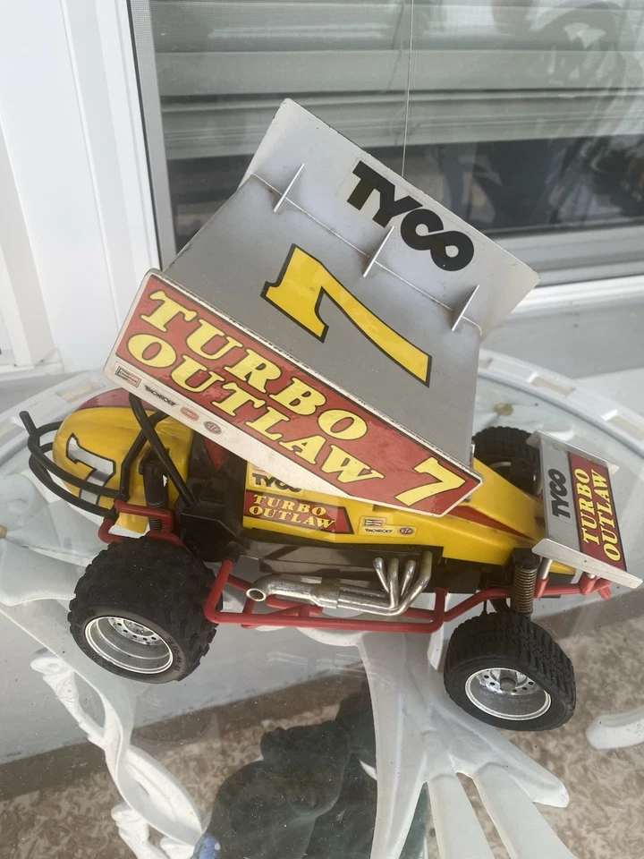 Vintage Tyco Turbo Outlaw 7 RC Sprint Car With Remote Red Yellow - Image 3 of 4