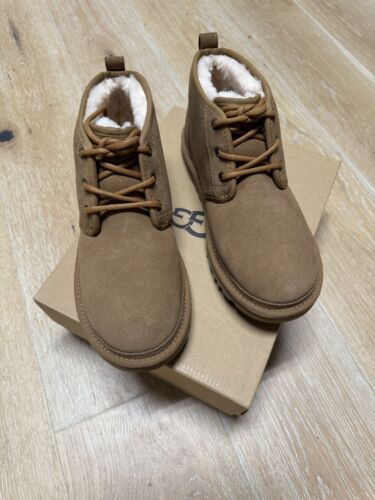 NIB UGG NEUMEL LACE UP WATER RESISTANT SUEDE BOOTS SIZE US 9 CHESTNUT