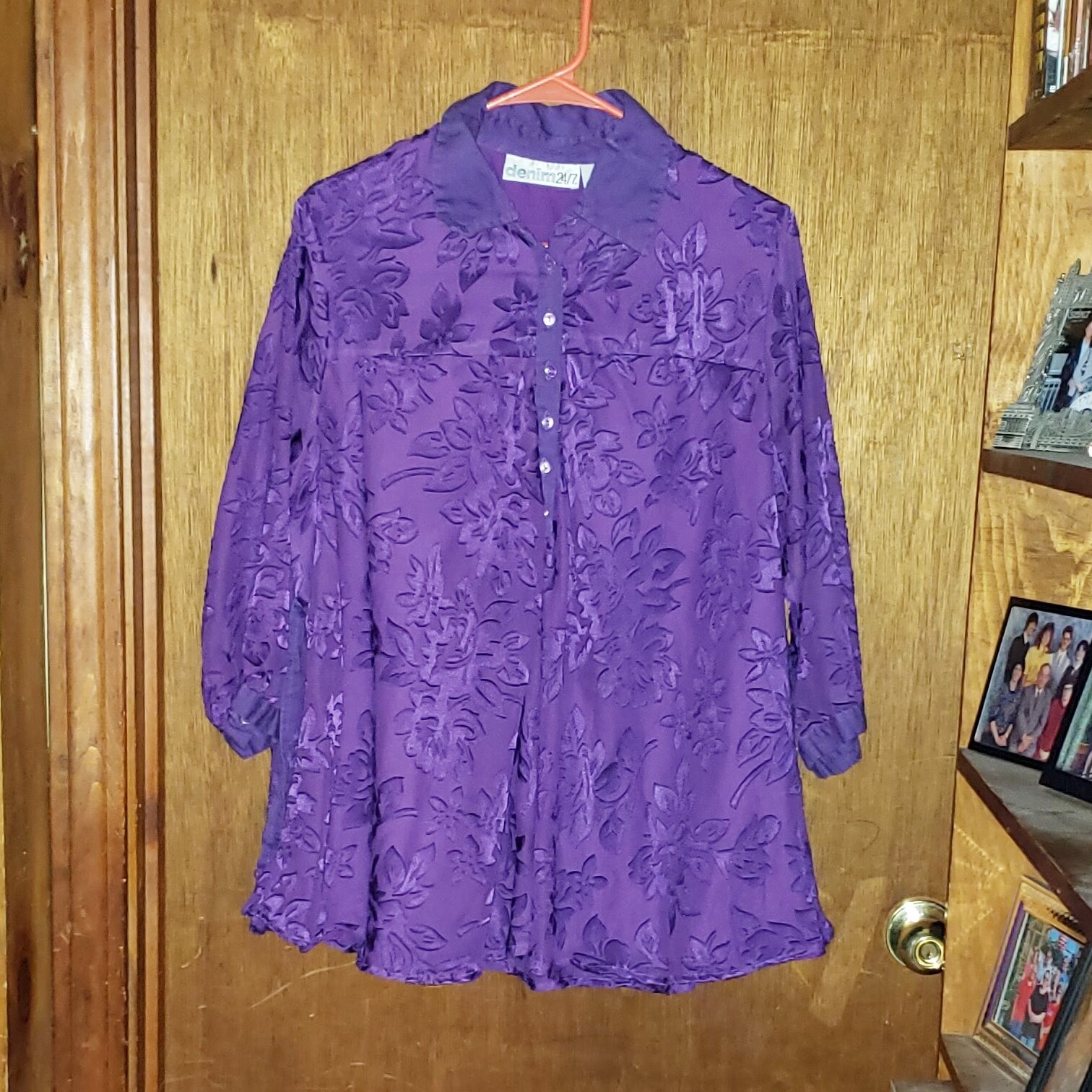 Picture 1 of 2