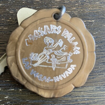 Rare Las Vegas Nevada Caesars Palace Keychain With Key Gambling Casino