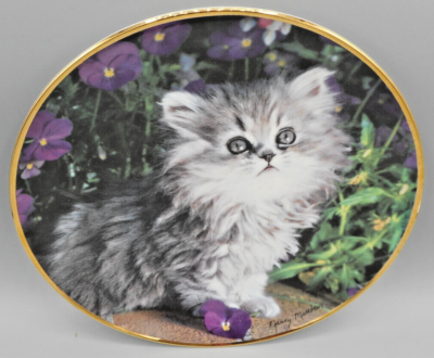 Franklin Mint Heirloom Limited Edition Porcelain Cat Plate by