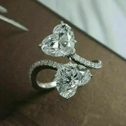 Lab-2CT Heart Shape Simulated Diamond Wedding Rin… - image 2