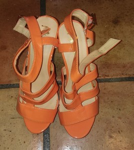 orange pumps size 11