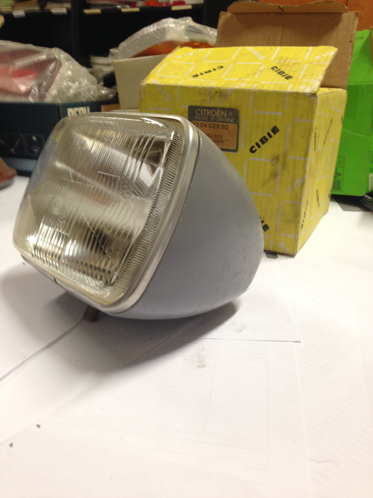 Phare complet Iode H4 Cibie neuf pour optique avant de Citroën 2CV berline