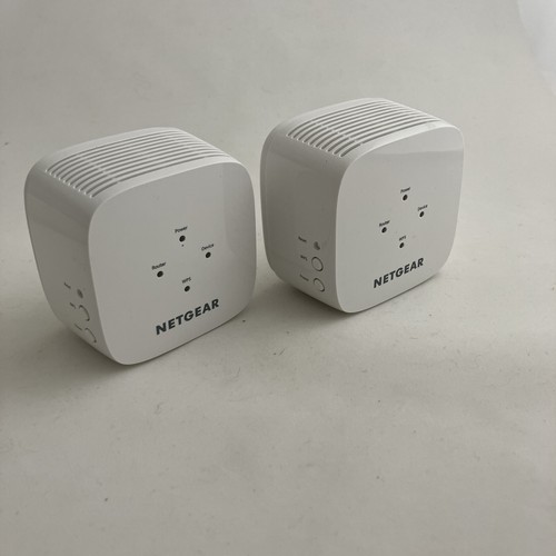 Two NETGEAR WiFi Range Extenders EX2800 - Coverage up to 1200 sq.ft.